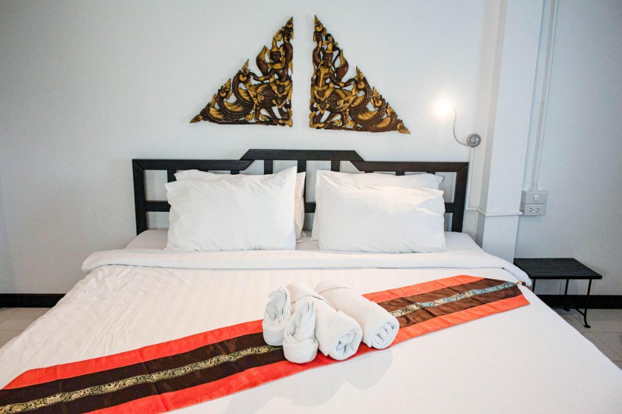 Vlodge House เชียงใหม่ ภายนอก รูปภาพ