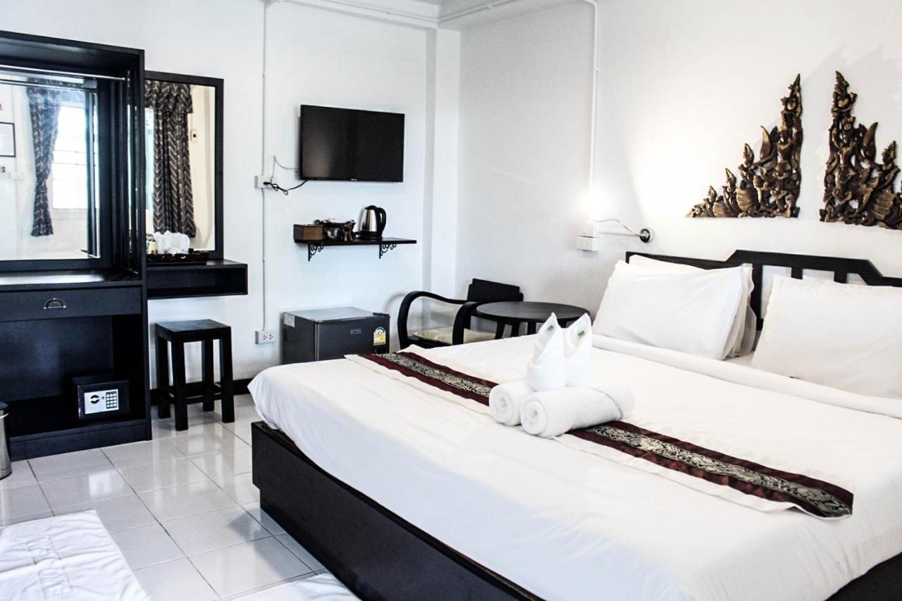 Vlodge House เชียงใหม่ ภายนอก รูปภาพ