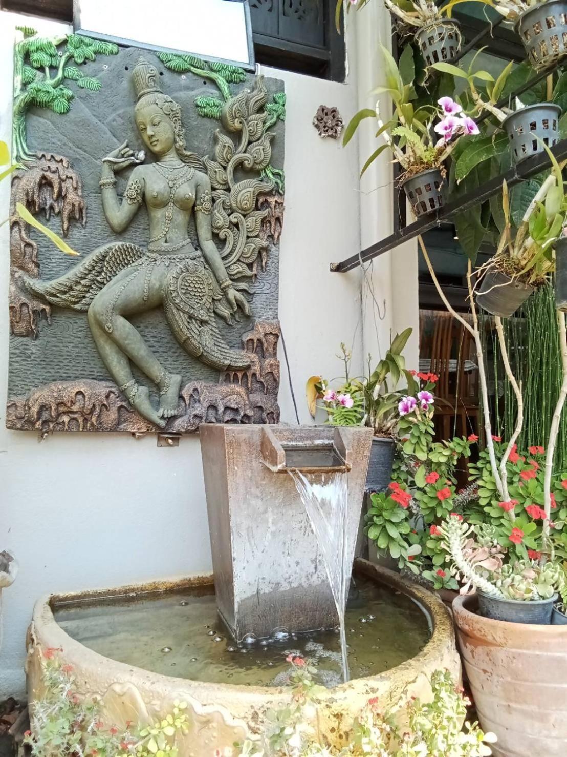 Vlodge House เชียงใหม่ ภายนอก รูปภาพ
